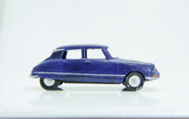Citroen DS 19 Limousine dunkelblau