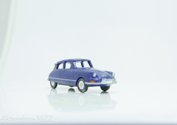 Citroen DS 19 Limousine dunkelblau